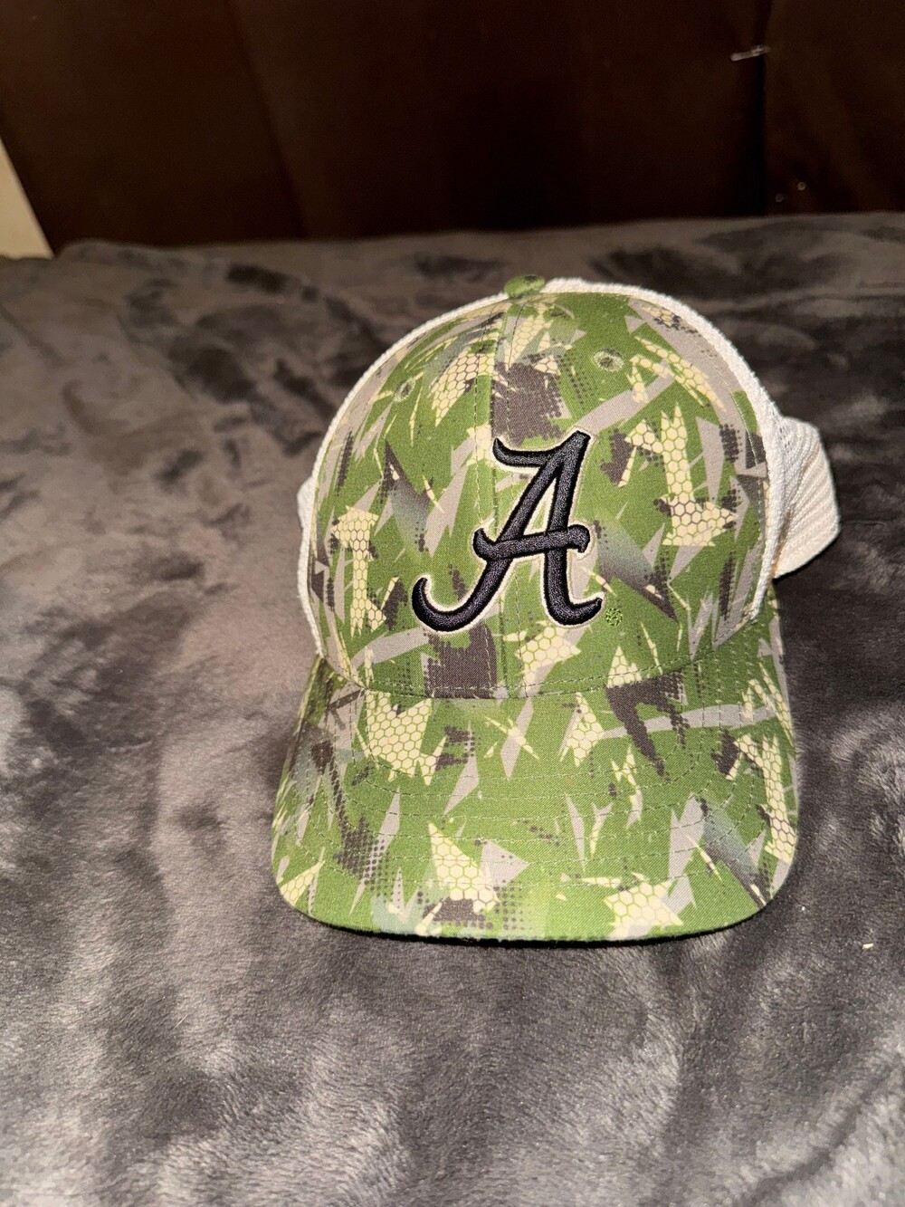 Top of the World Alabama Crimson Tide Adjustable Baseball Cap Green Camo Mesh Ba